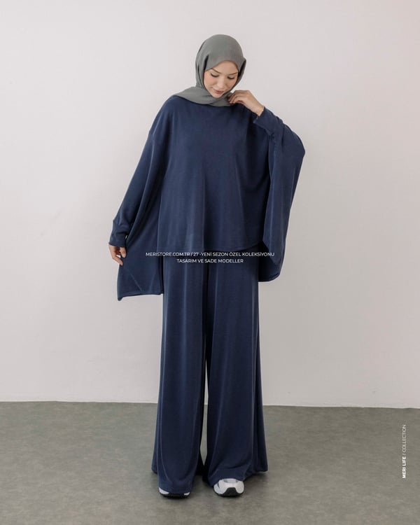 Pantolonlu Lacivert Pike Takım
