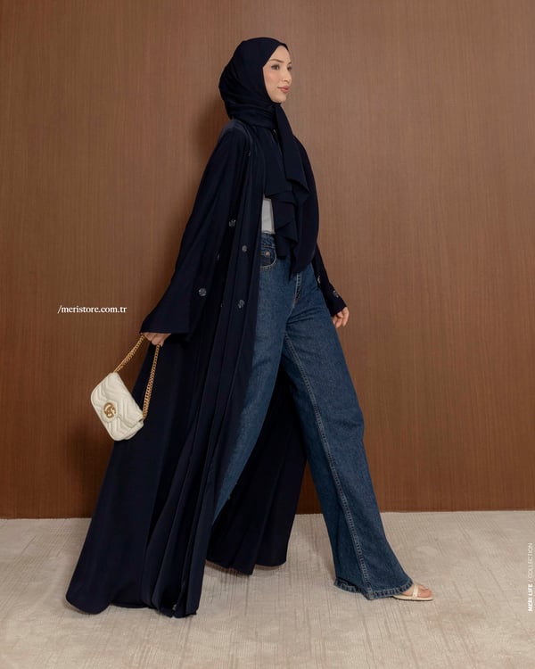 Şal Detaylı Taş İşlemeli Lacivert Abaya