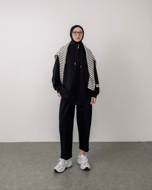 Sweat Pantolon Siyah Takım