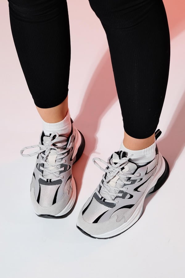 98-30163-2-BUZ/SIYAHBUREN Buz-Siyah Kadın Kalın Taban Spor Sneakers