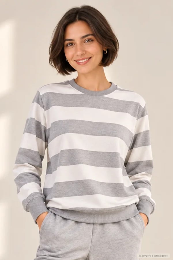 Kadın Bisiklet Yaka Sweatshirt Normal Kalıp Uzun Kollu-Gri Çizgili
