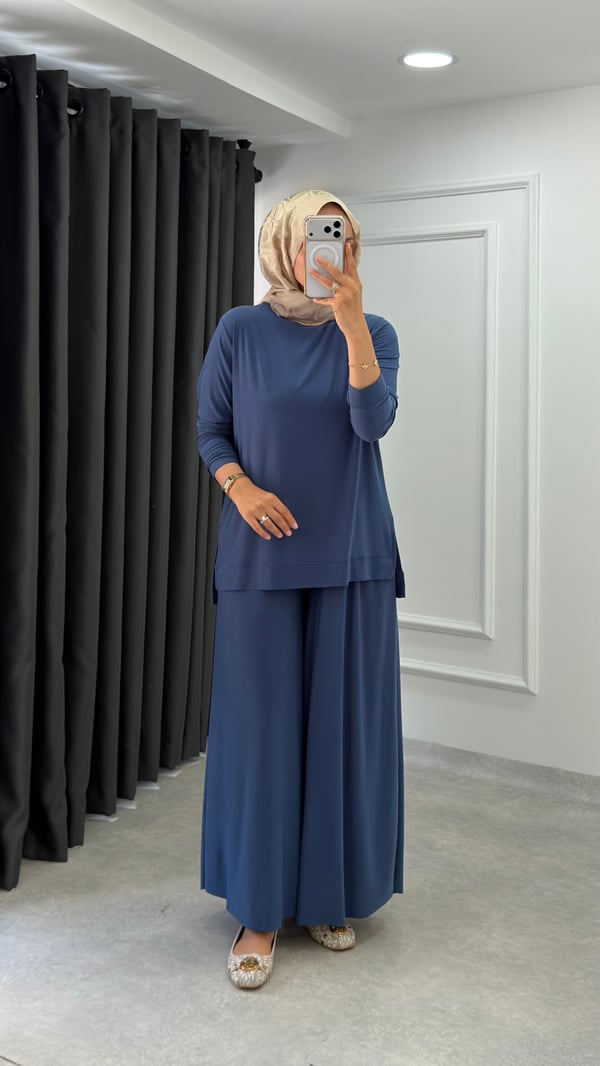 Aynur Takım | Mavi