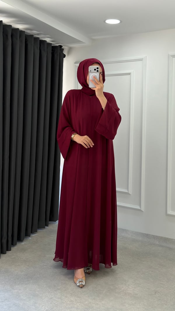 Hilya Ferace | Bordo