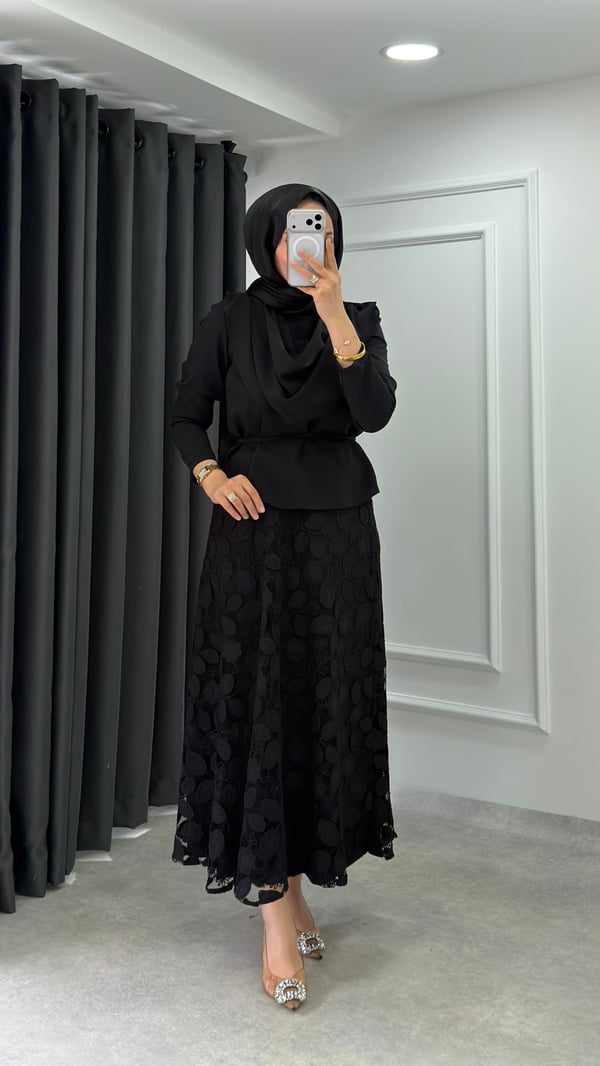 Tuana Takım | Siyah