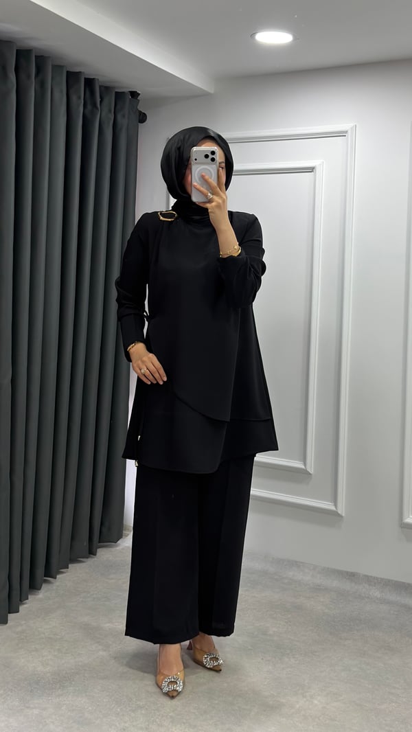 Yeşim Takım | Siyah