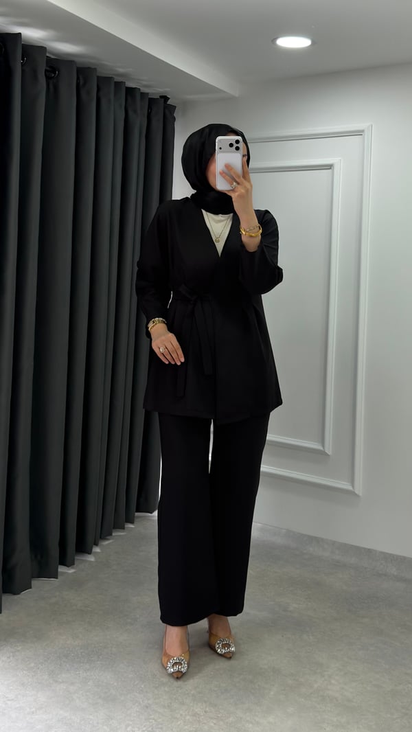 Beril Takım | Siyah