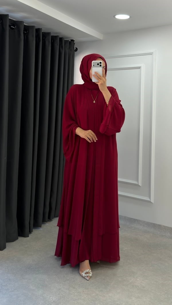 Larissa Abaya | Bordo