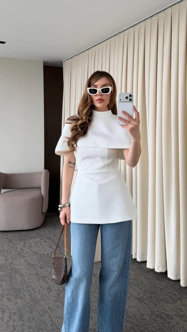 Beyaz Pelerinli Straplez Bluz - Seri 1101
