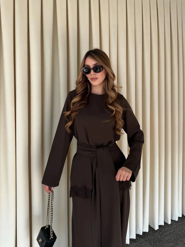 Kahverengi Kuşaklı Dantel Detaylı Bluz Pantolon Takım - Seri 8006