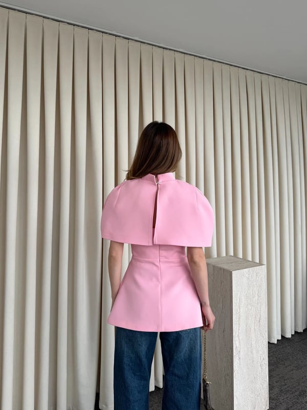 Pembe Pelerinli Straplez Bluz - Seri 1101