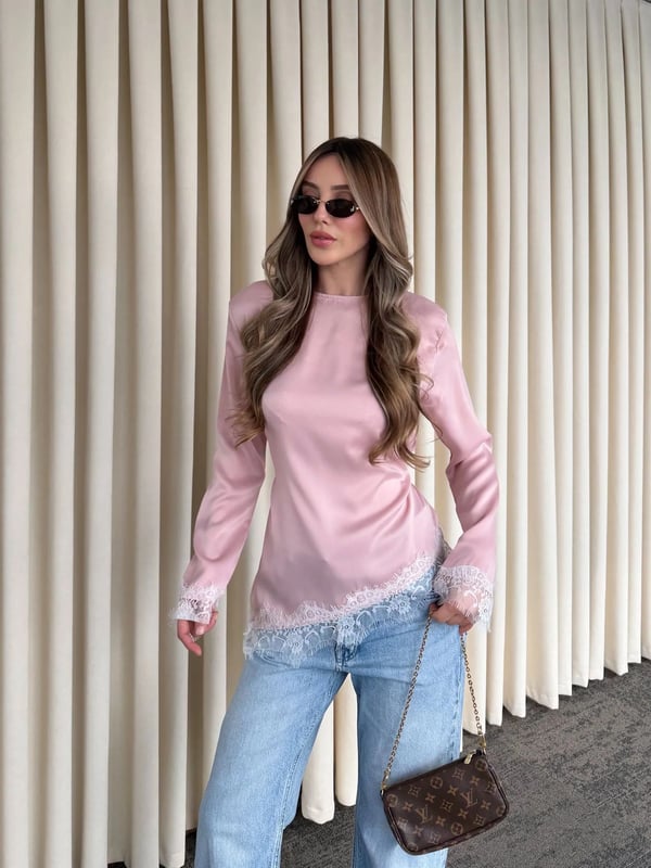 Pembe Saten Asimetrik Dantelli Bluz Seri -0320