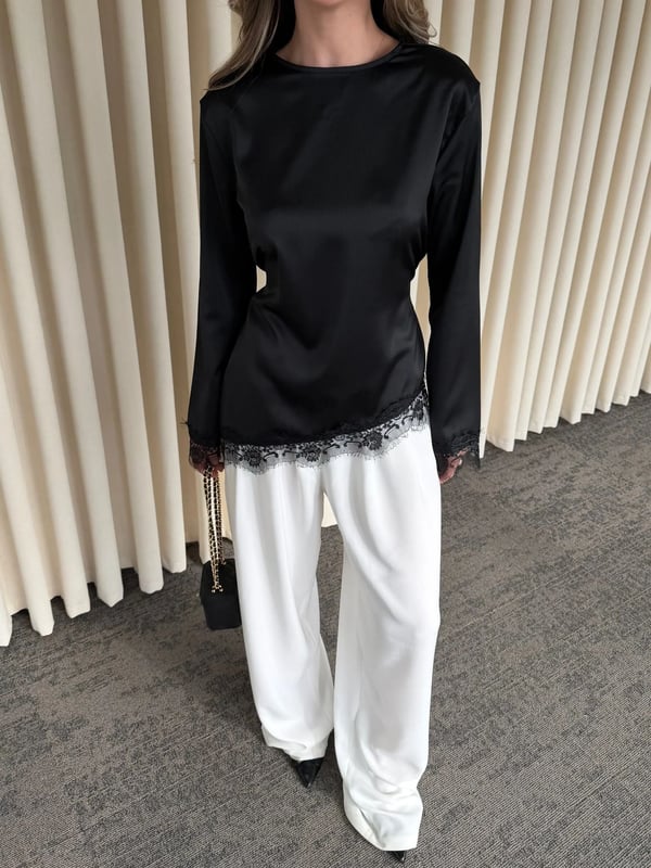 Siyah Saten Asimetrik Dantelli Bluz Seri -0320