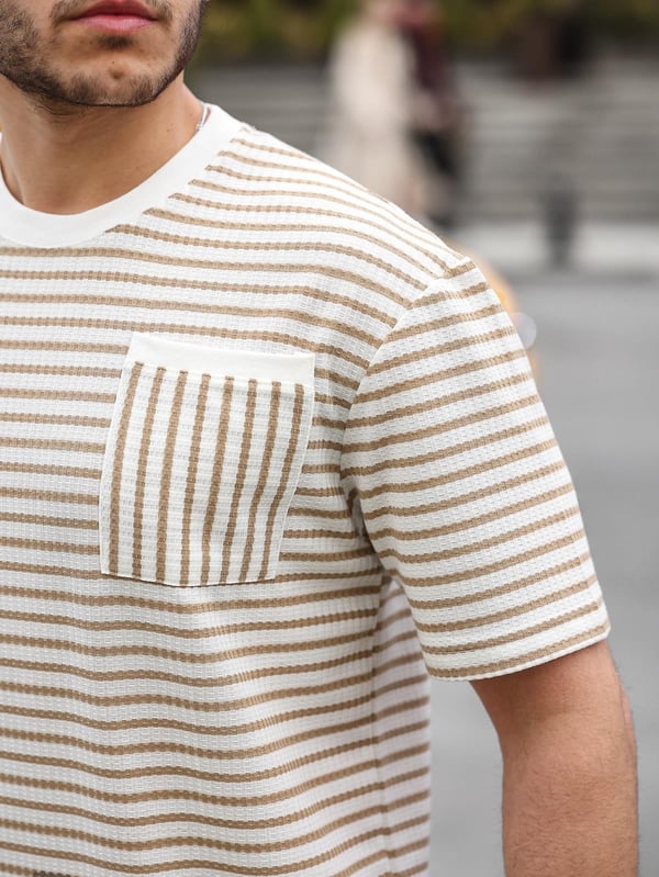 Bisiklet Yaka Tek Cepli Çizgili T-Shirt - Bej