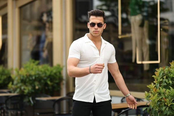 Gofret Desen Kısa Kol Fit Gömlek - Beyaz