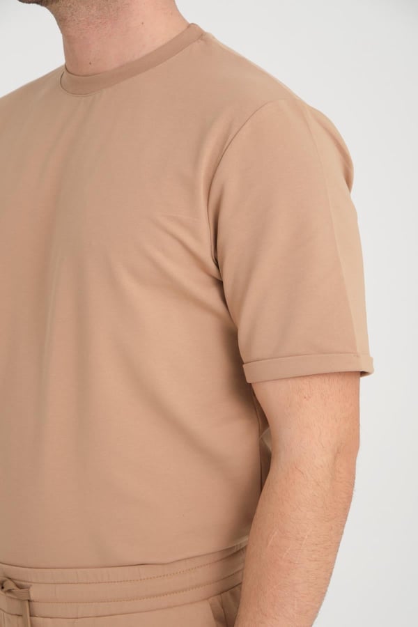 İki İplik Pamuklu Duble Kol Yırtmaçlı T-Shirt Şort Takım - Tiramisu