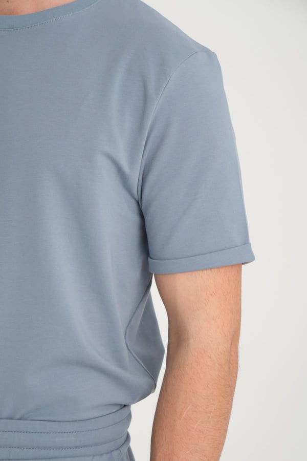 İki İplik Pamuklu Duble Kol Yırtmaçlı T-Shirt Şort Takım - Soğuk Mavi