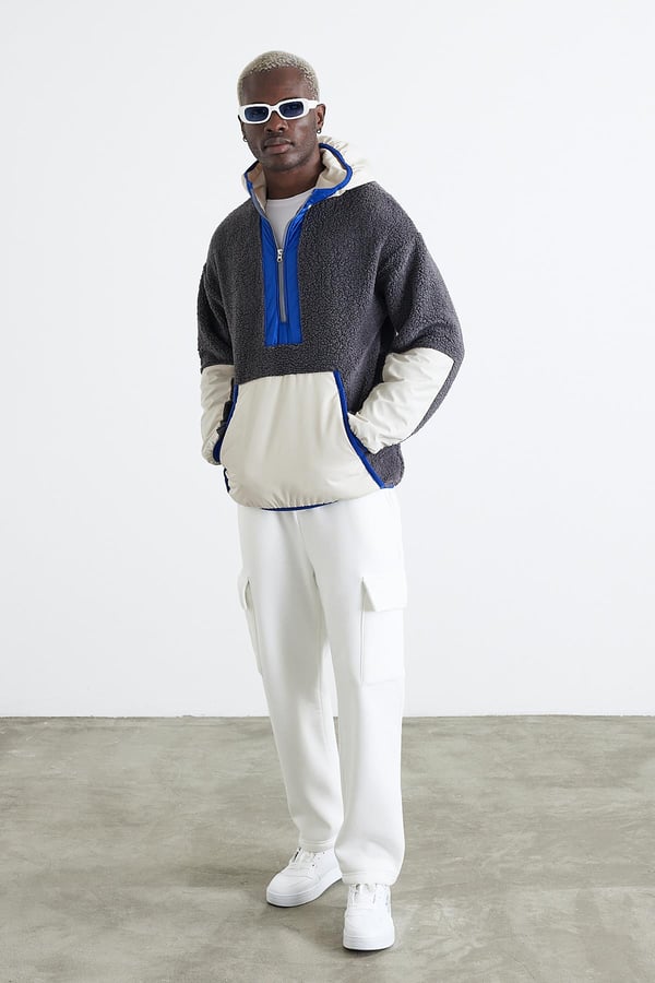 Kapüşonlu Kanguru Cepli Yarım Fermuar Peluş Sweatshirt - Füme