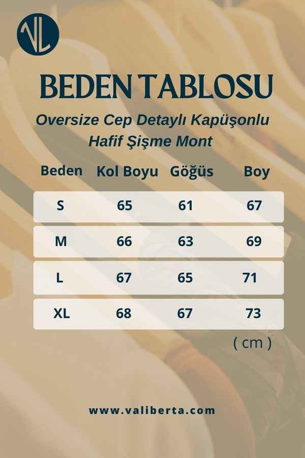 Oversize Cep Detaylı Kapüşonlu Hafif Şişme Mont - Ekru