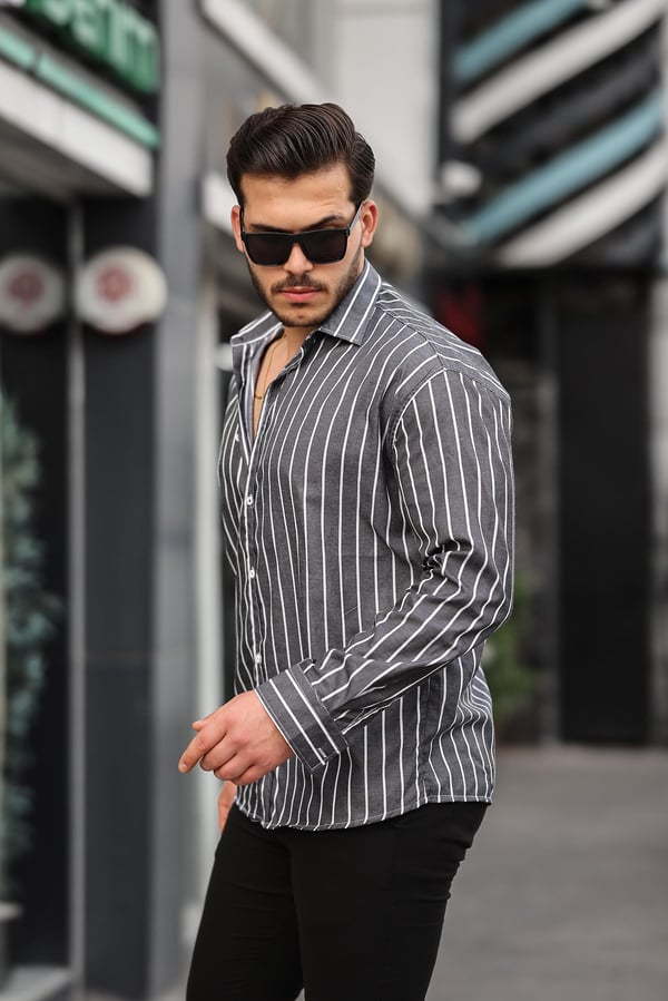 Oversize Çizgili Saten Gömlek- Siyah