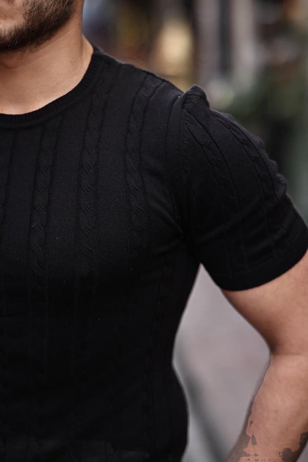 Saç Örgü Fit Kesim Bisiklet Yaka Triko T-Shirt - Siyah