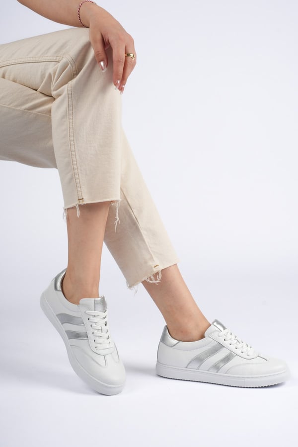 London Kadın Sneaker Dış Yüzey İçi Deri Comfort Yumuşak Taban Günlük Ayakkabı