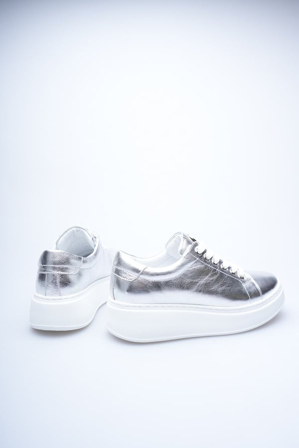 Paris Hakiki Deri Kadın Sneaker Comfort Yumuşak Günlük Spor Ayakkabı Gümüş