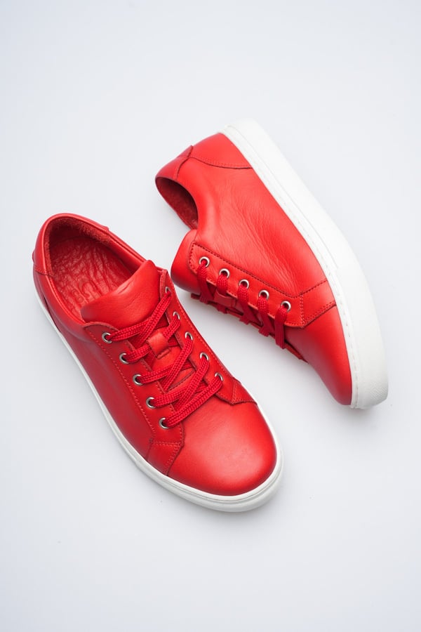 Sofia Kadın Sneaker Hakiki Deri İçi Deri Comfort Yumuşak Taban Günlük Ayakkabı