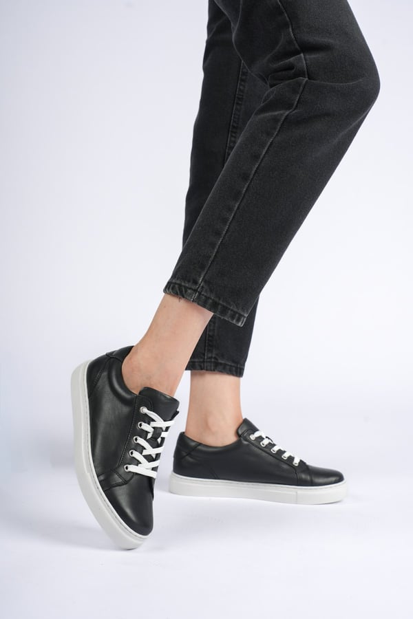Sofia Kadın Sneaker Hakiki Deri İçi Deri Comfort Yumuşak Taban Günlük Ayakkabı