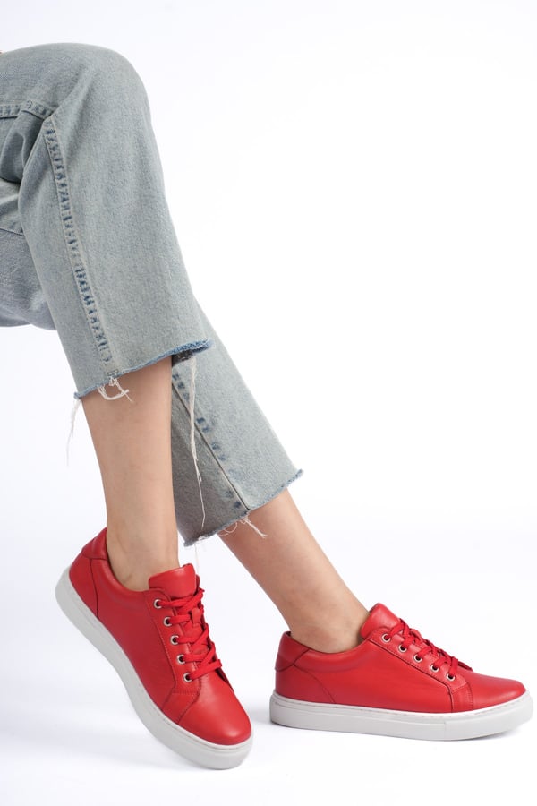 Sofia Kadın Sneaker Hakiki Deri İçi Deri Comfort Yumuşak Taban Günlük Ayakkabı