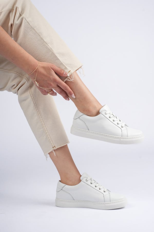Sofia Kadın Sneaker Hakiki Deri İçi Deri Comfort Yumuşak Taban Günlük Ayakkabı