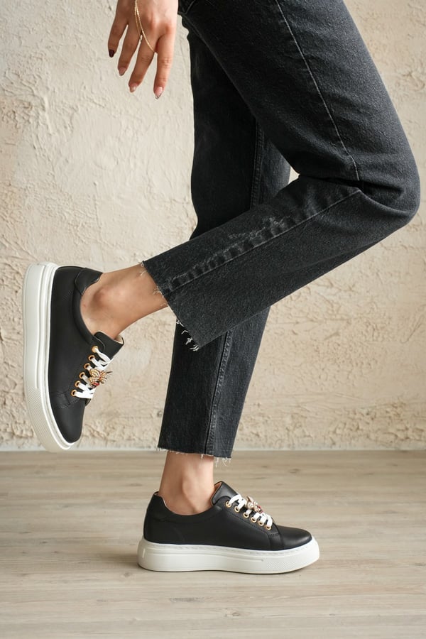 Valencia Kadın Sneaker Siyah Hakiki Deri Comfort Yumuşak Taban Günlük Spor Ayakkabı
