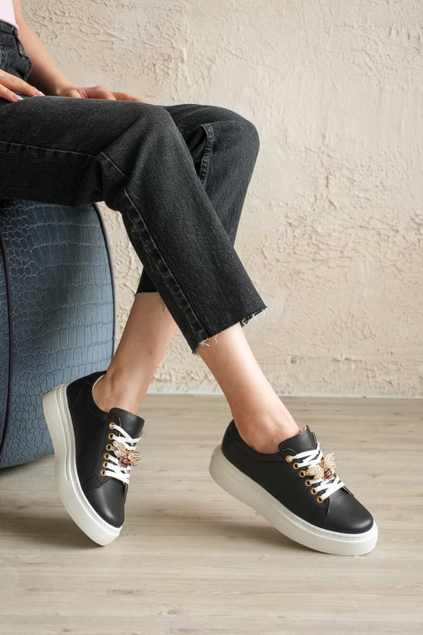 Valencia Kadın Sneaker Siyah Hakiki Deri Comfort Yumuşak Taban Günlük Spor Ayakkabı