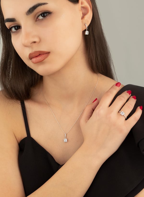 925 AYAR GÜMÜŞ KARE ZİRKON TAŞLI SET