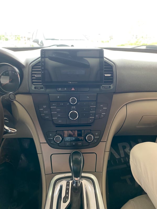 OPEL INSIGNIA İÇERDEN EKRAN TUŞLU NOVA UYUMLU ANDROID MULTİMEDYA (2009-12)