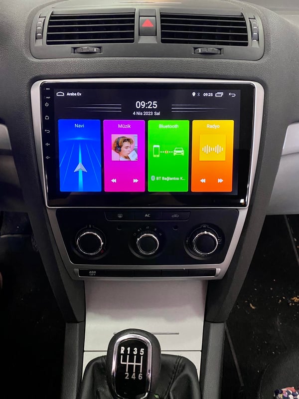 SKODA OCTAVIA 4/64 UYUMLU ANDROID MULTİMEDYA (2005-12)