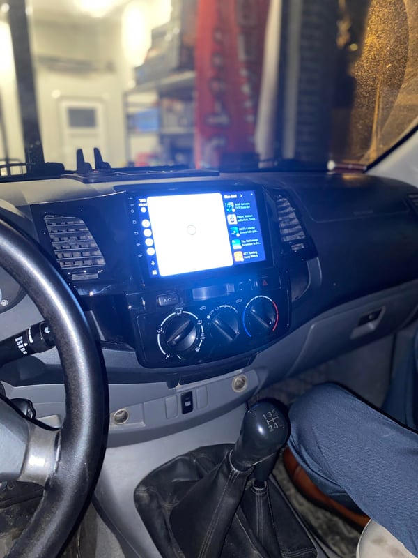 TOYOTA HILUX NOVA UYUMLU ANDROID MULTİMEDYA (2006-15)