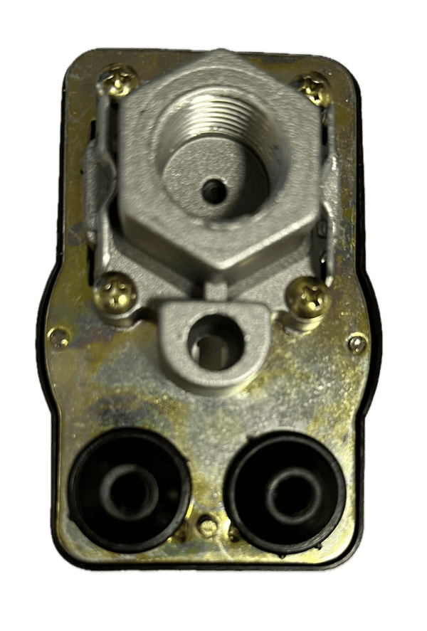 pompa-2-8-bar-tahliyeli-onoff-dugmeli--c1b-09.png