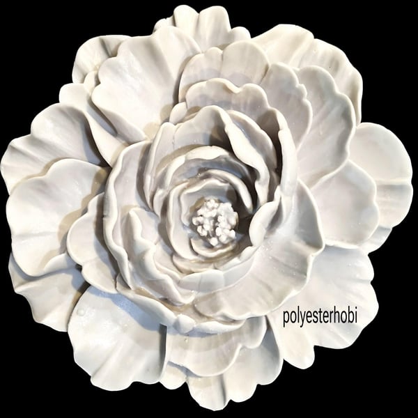 ob-2048-gul-duvar-detayli-ham-polyeste-97200a.jpg