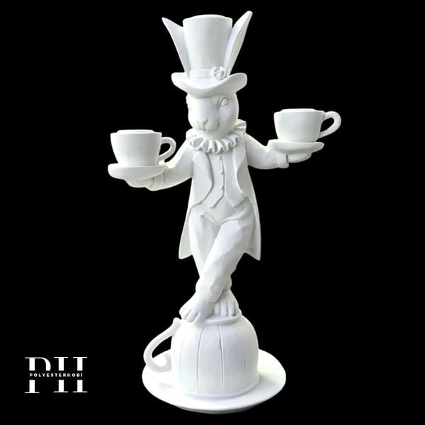 Ob 2647 - Fincanlı Alice Tavşan Detaylı Biblo Ham Polyester Dekoratif Obje 