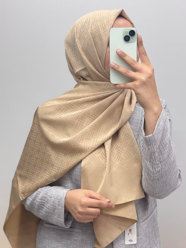 HAREM EYLÜL JAKAR ŞAL