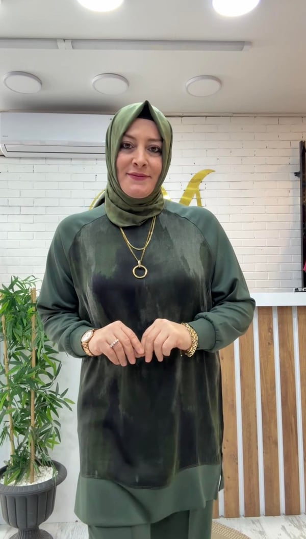 İPEK QUPRA VE OYSHO KOMBİNASYONLU TAKIM