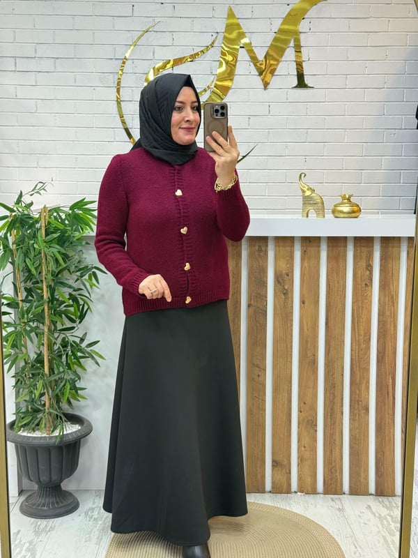 KALPLİ DÜĞMELİ HIRKA