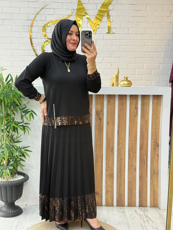 LEOPAR DETAYLI ETEKLİ TAKIM