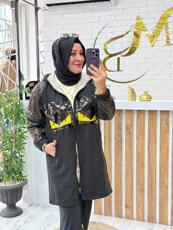PUL PAYET DETAYLI FENDİ TRENÇ