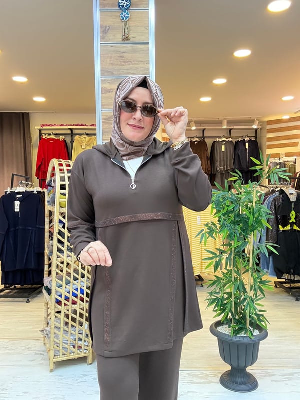 SPOR ŞIK KAPÜŞONLU TAKIM