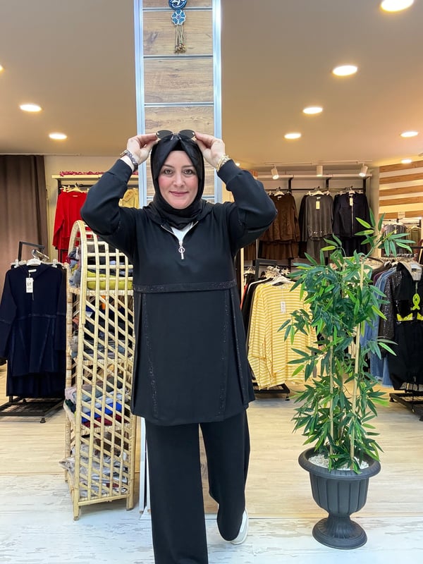 SPOR ŞIK KAPÜŞONLU TAKIM