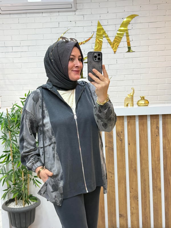 YANLARI DESENLİ MODAL PİKE SPOR TAKIM