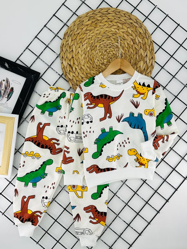 1000-11 Dinozor Baskılı Erkek Çocuk Penye Pijama Takımı-KREM