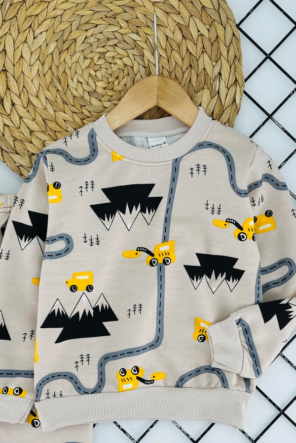 1000-24 Yol Desen Baskılı Erkek Çocuk Penye Pijama Takımı-BEJ