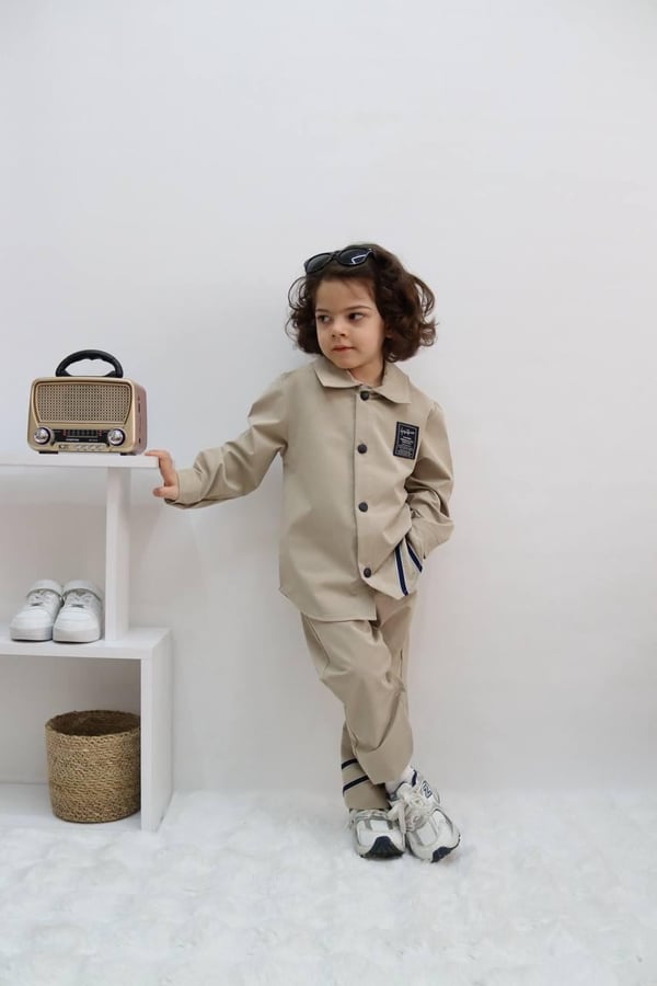 1051 Yanları Şeritli Erkek Çocuk Micro Kumaş Takım-BEJ